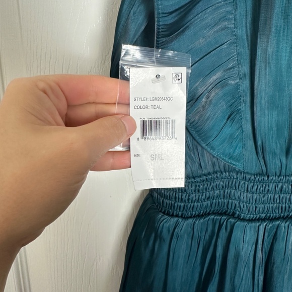 NWT Grey Collective Green Hi-Neck Ruffle Sleeve Smocked Tiered Maxi Dress WomenS - Picture 6 of 8